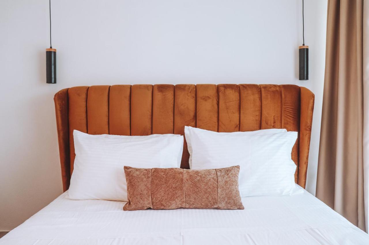 Sithon Diamond Suites 1 尼基季 外观 照片